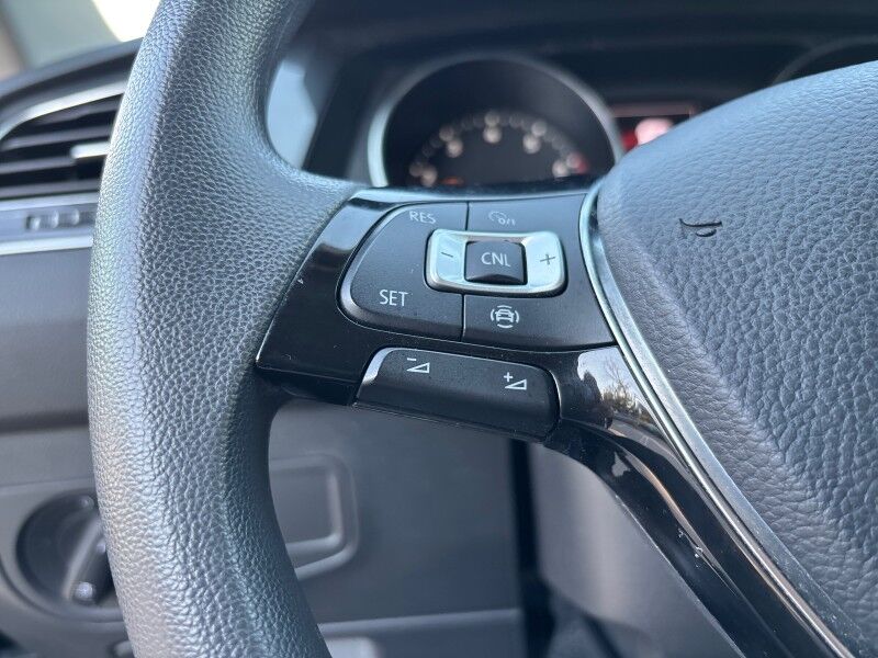 2019 Volkswagen Tiguan S w/THREE ROW SEATING Seffner FL