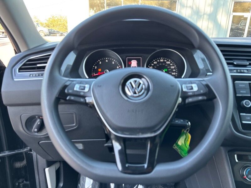 2019 Volkswagen Tiguan S w/THREE ROW SEATING Seffner FL
