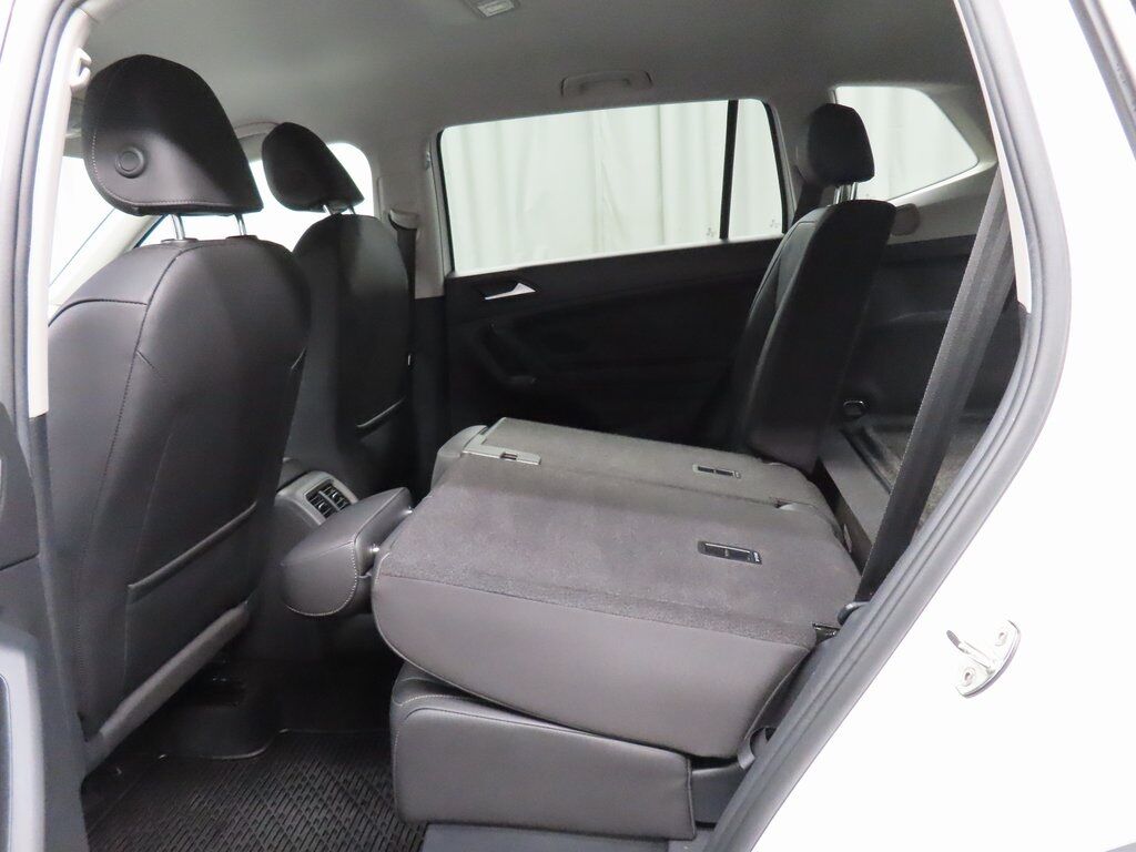 2019 Volkswagen Tiguan SE AWD Fond du Lac WI