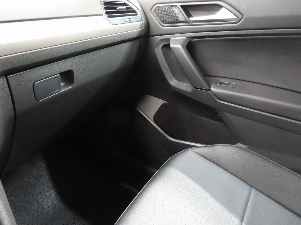 2019 Volkswagen Tiguan SE AWD Fond du Lac WI