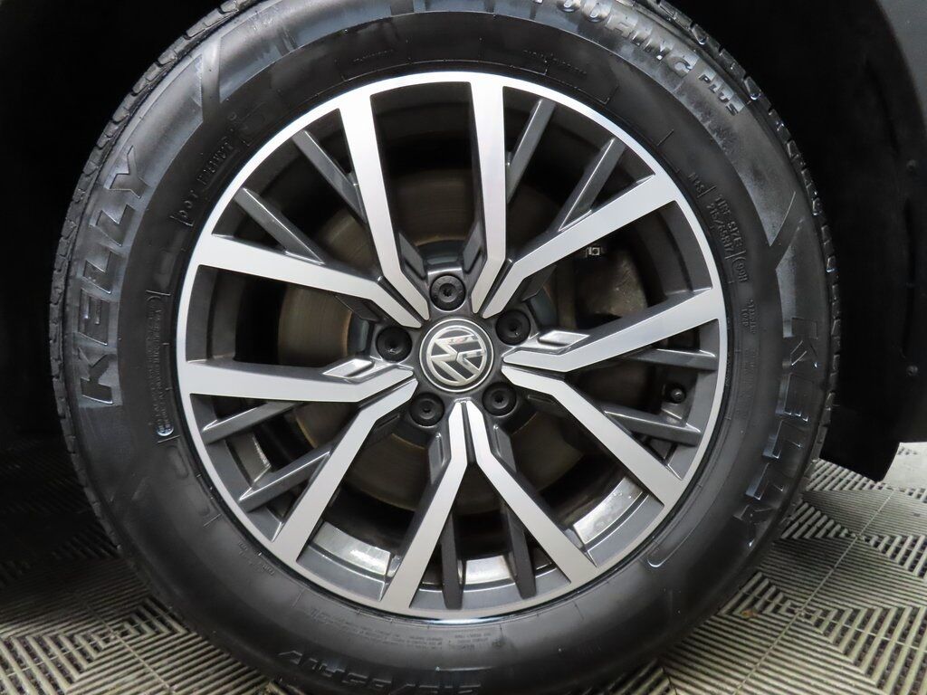 2019 Volkswagen Tiguan SE AWD Fond du Lac WI