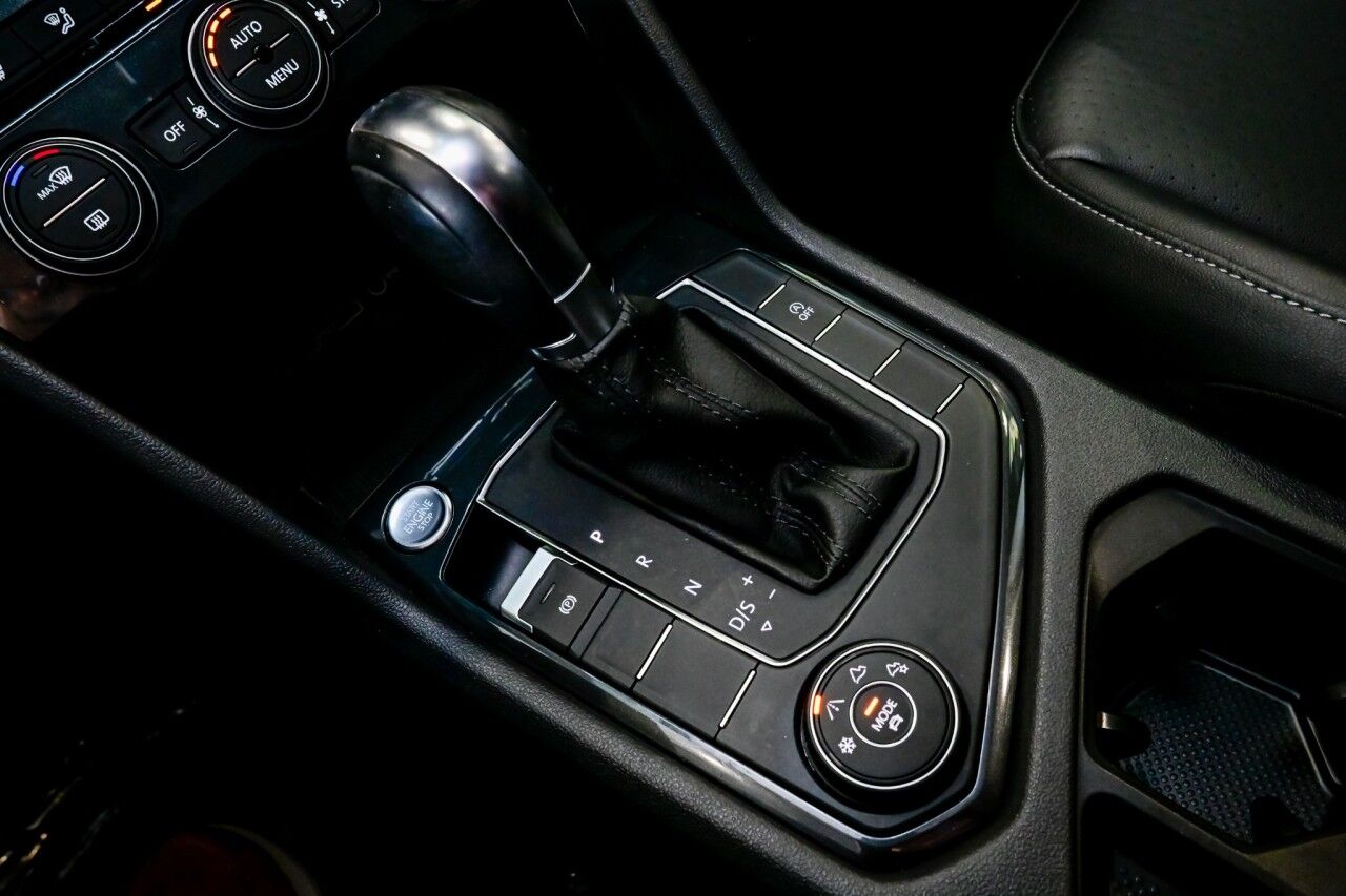 2019 Volkswagen Tiguan SE photo 33
