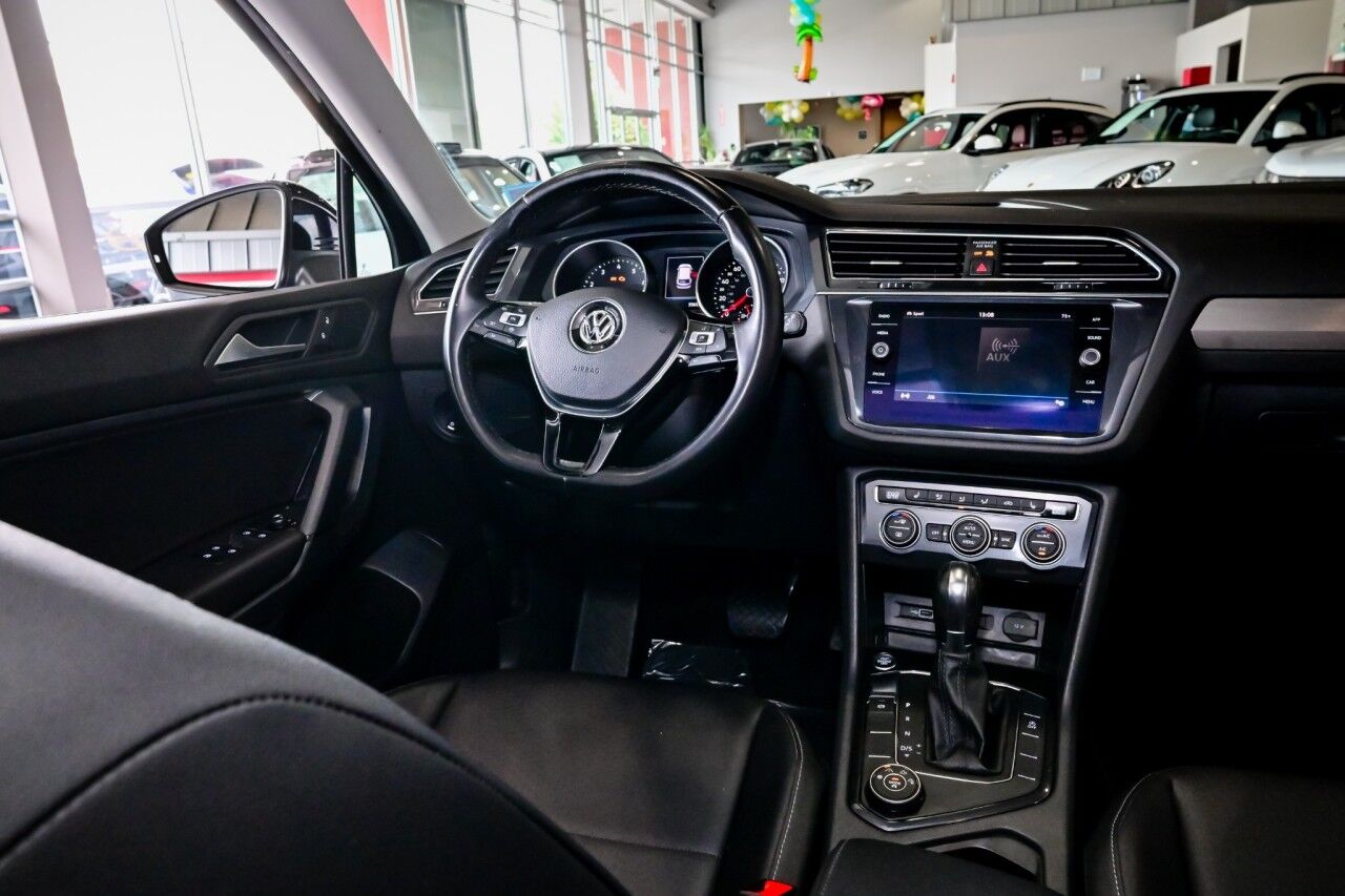 2019 Volkswagen Tiguan SE photo 28