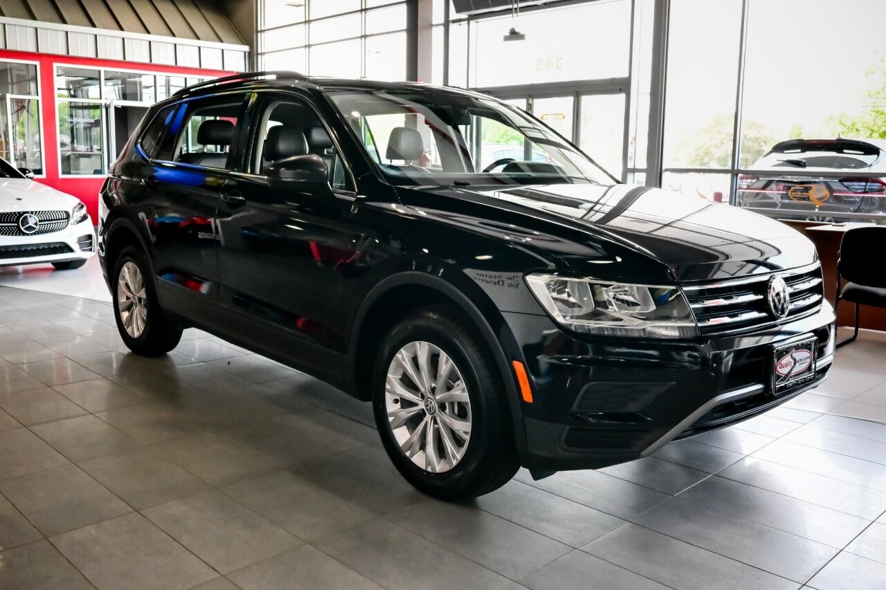 2019 Volkswagen Tiguan SE photo 3