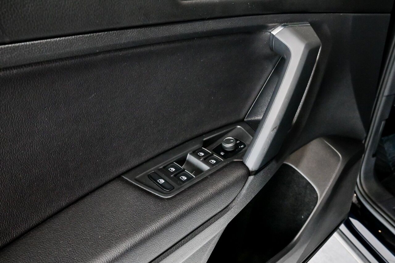 2019 Volkswagen Tiguan SE photo 15