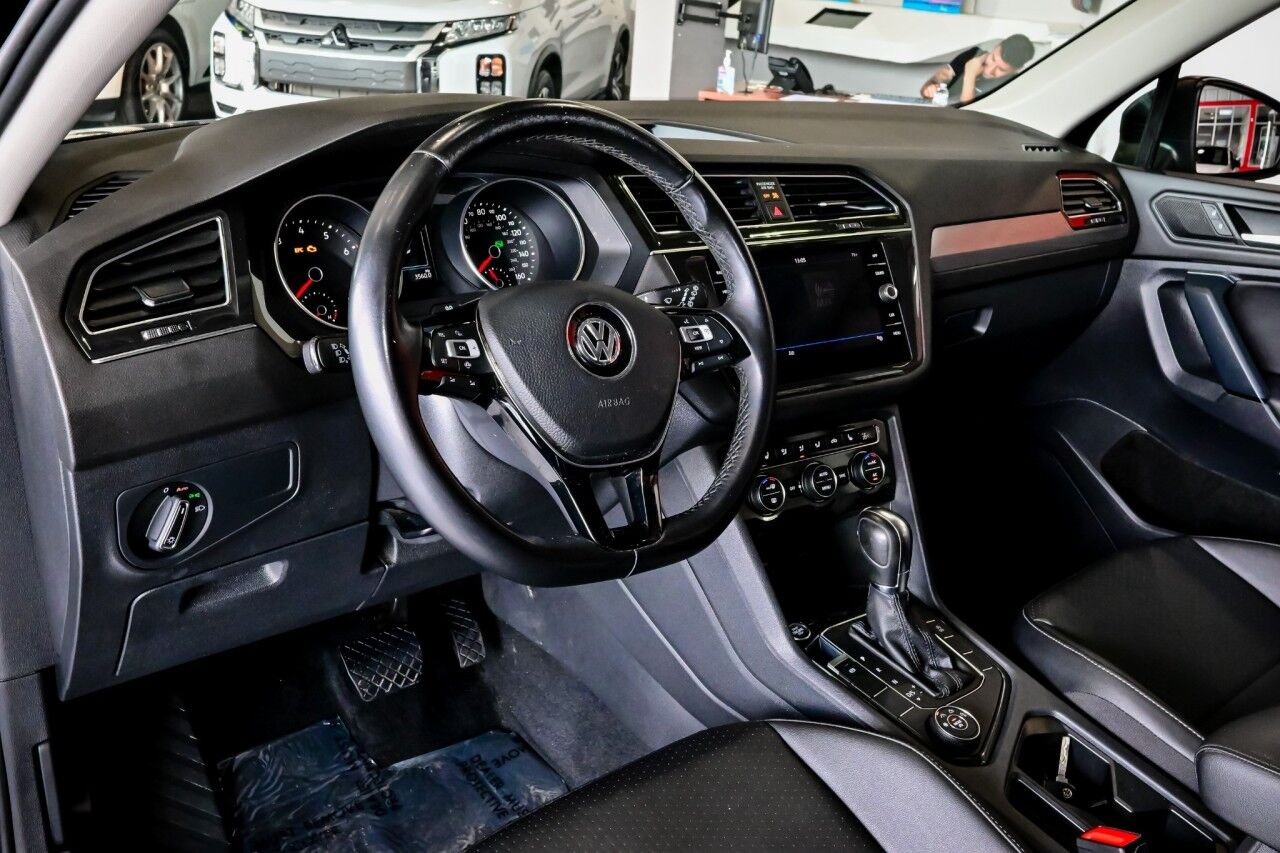 2019 Volkswagen Tiguan SE photo 12
