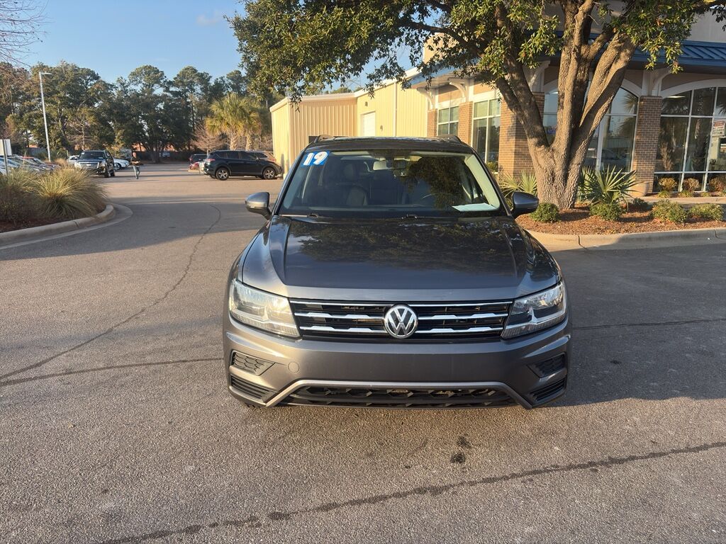 2019 Volkswagen Tiguan SE