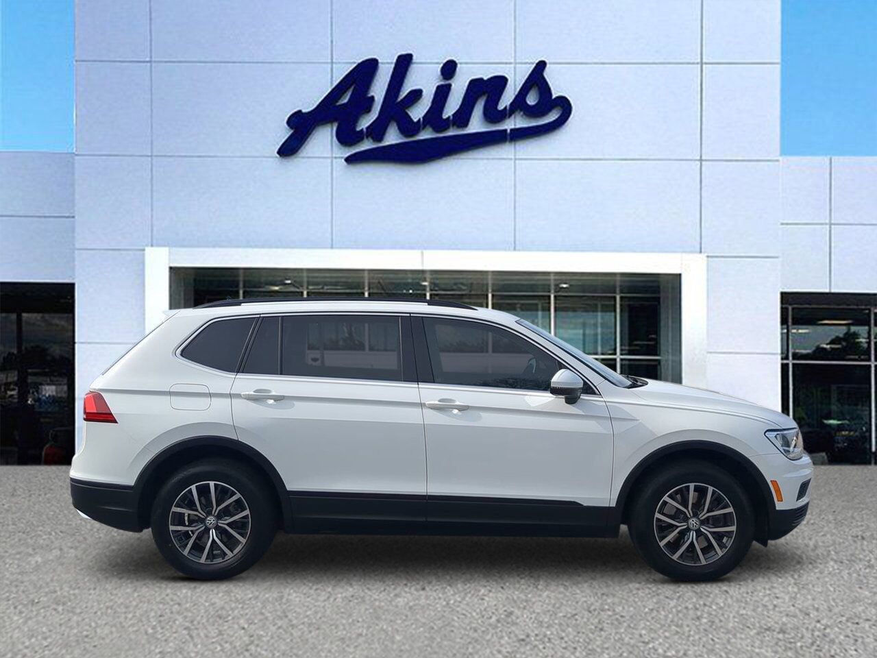 2019 Volkswagen Tiguan SE