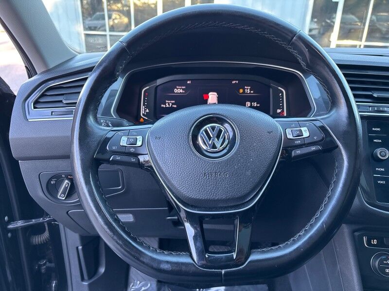 2019 Volkswagen Tiguan SEL w/THREE-ROW LTHR. PANO. Seffner FL