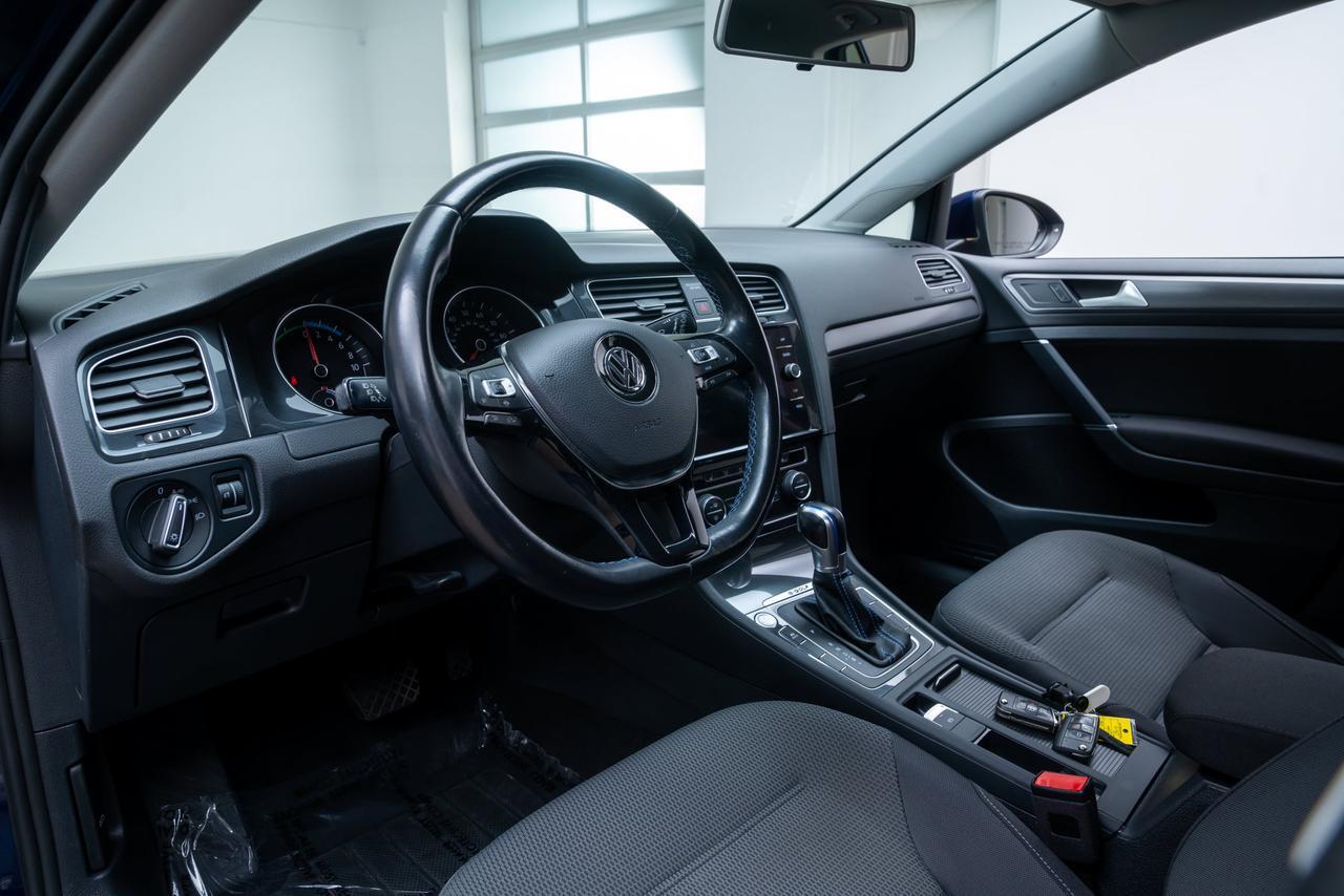 2019 Volkswagen e-Golf SE Heated Seats / 8" Touchscreen Portland OR
