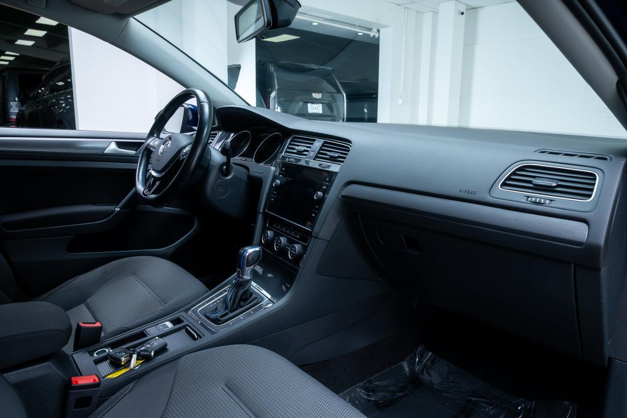 2019 Volkswagen e-Golf SE Heated Seats / 8" Touchscreen Portland OR