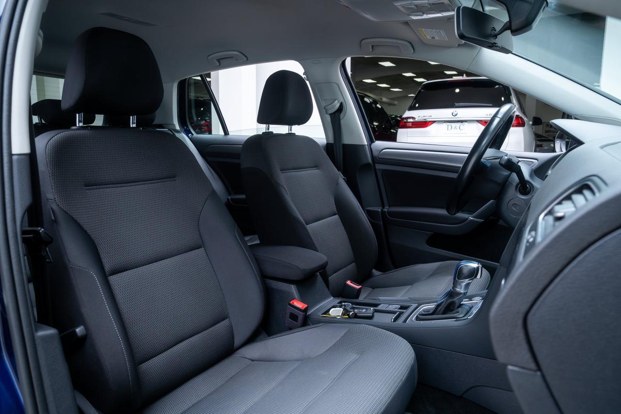 2019 Volkswagen e-Golf SE Heated Seats / 8" Touchscreen Portland OR