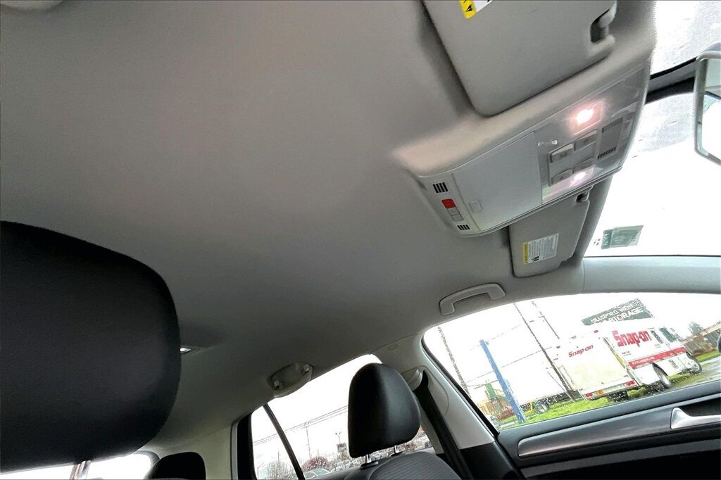 2019 Volkswagen e-Golf SE OR