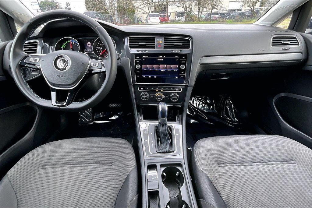 2019 Volkswagen e-Golf SE OR