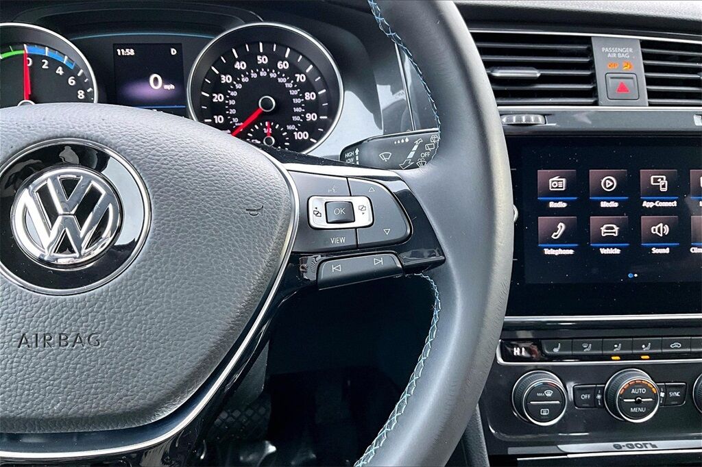 2019 Volkswagen e-Golf SE OR