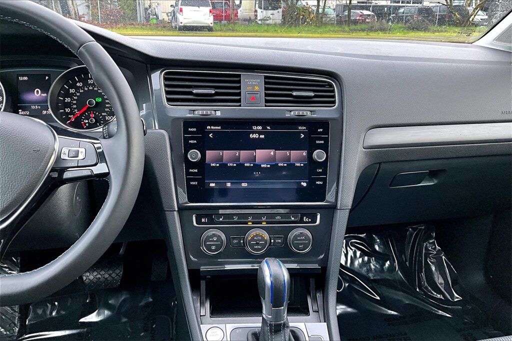 2019 Volkswagen e-Golf SE OR