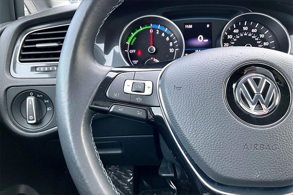 2019 Volkswagen e-Golf SE OR