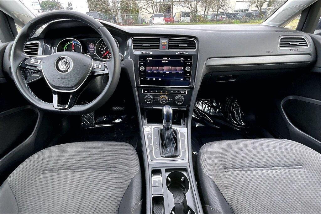 2019 Volkswagen e-Golf SE OR