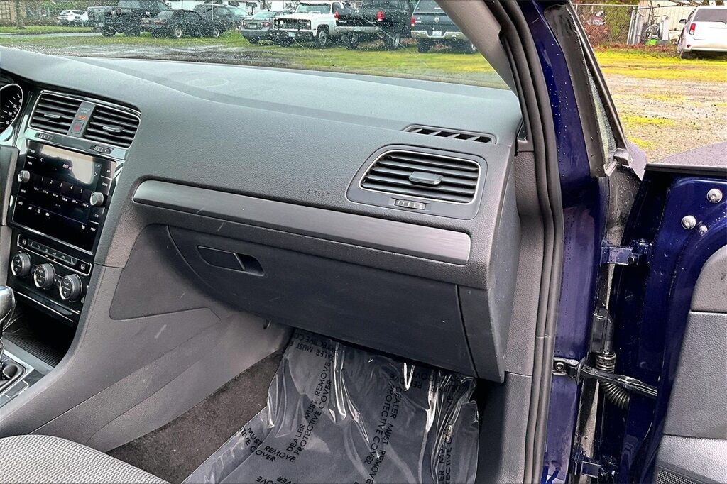 2019 Volkswagen e-Golf SE OR