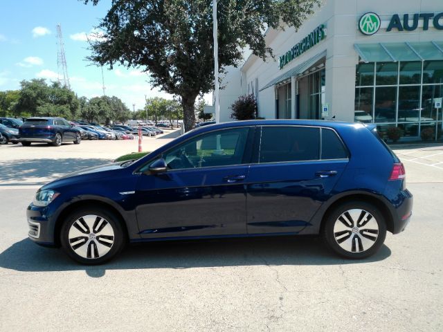 2019 Volkswagen e-Golf SE Plano TX