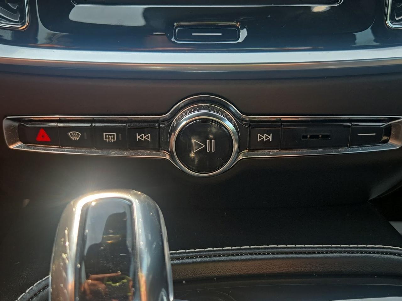 2019 Volvo S60 Hybrid T8 R-Design Fredericksburg VA