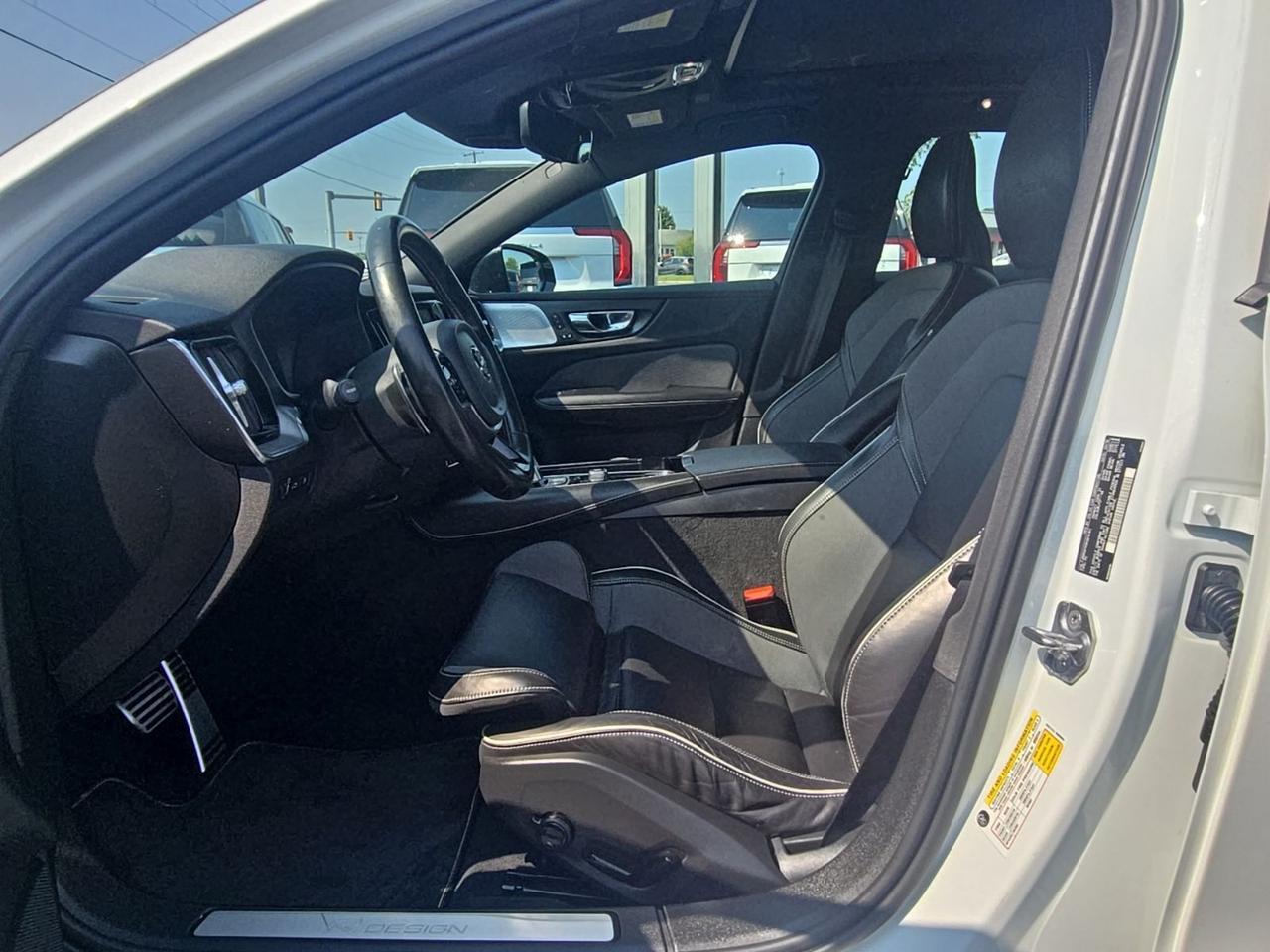 2019 Volvo S60 Hybrid T8 R-Design Fredericksburg VA