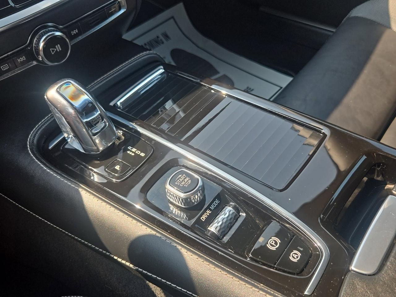 2019 Volvo S60 Hybrid T8 R-Design Fredericksburg VA
