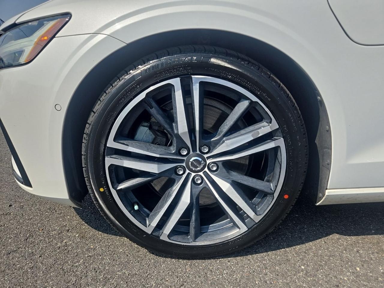 2019 Volvo S60 Hybrid T8 R-Design Fredericksburg VA