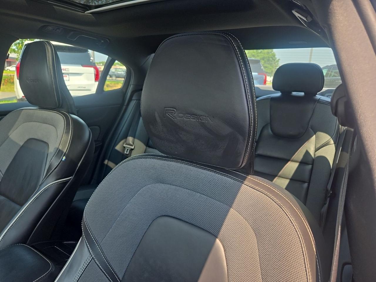 2019 Volvo S60 Hybrid T8 R-Design Fredericksburg VA