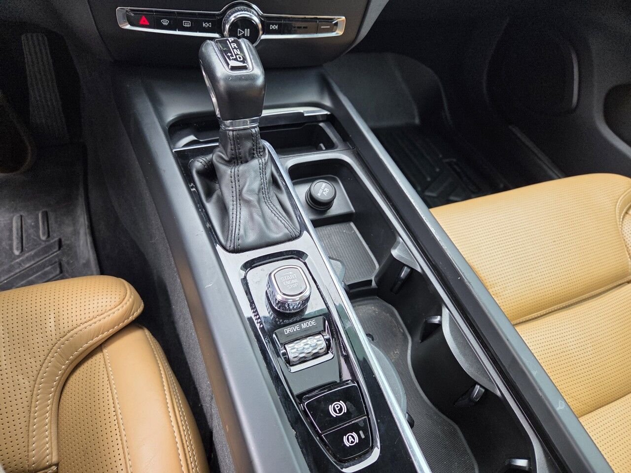2019 Volvo S60 Inscription Charlton MA