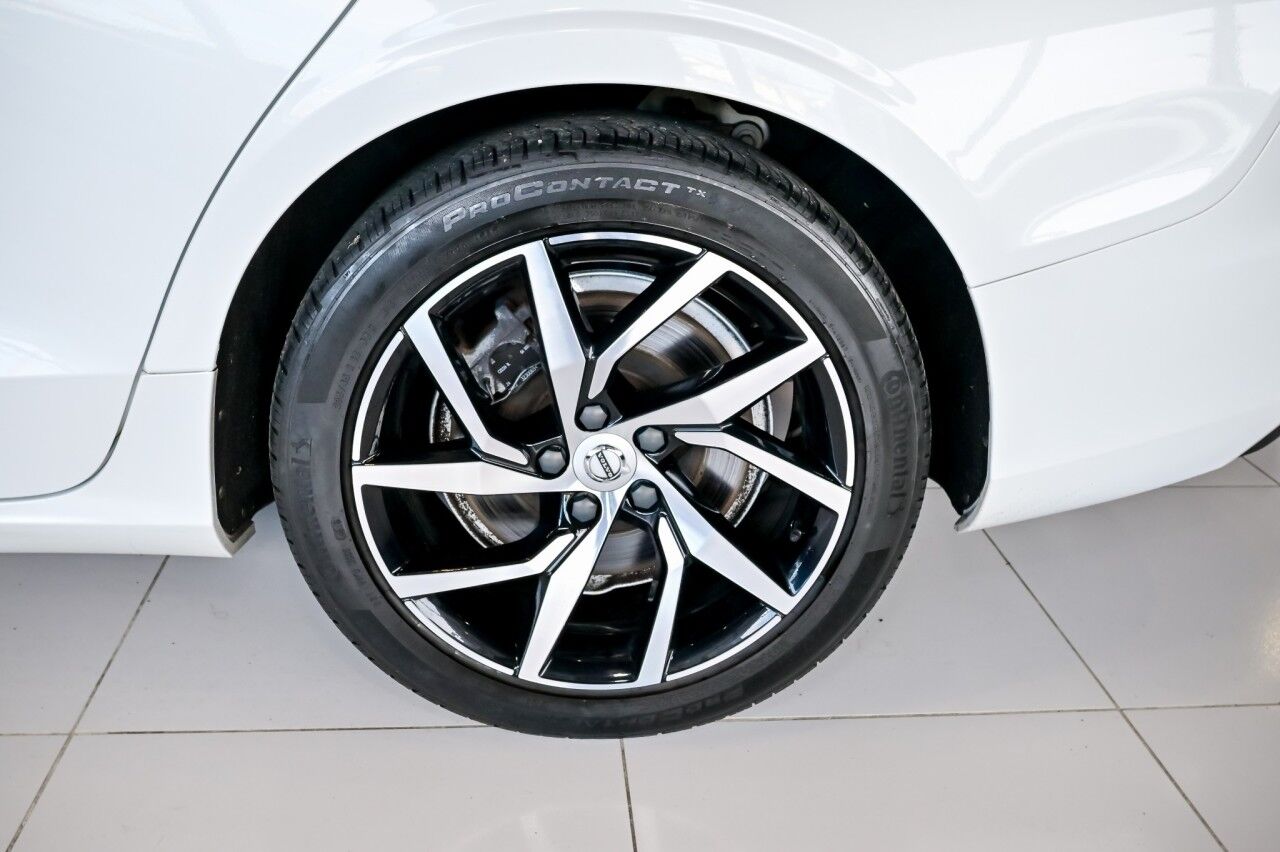 2019 Volvo S60 Momentum Springfield NJ