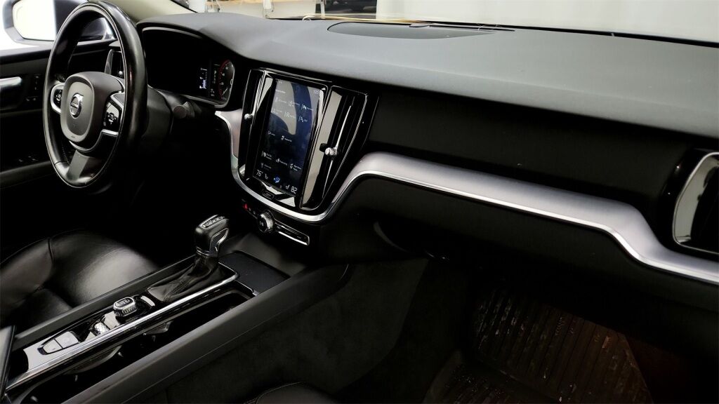 2019 Volvo S60 T6 Momentum Laurel MD