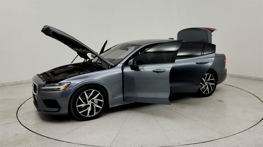 2019 Volvo S60 T6 Momentum Laurel MD