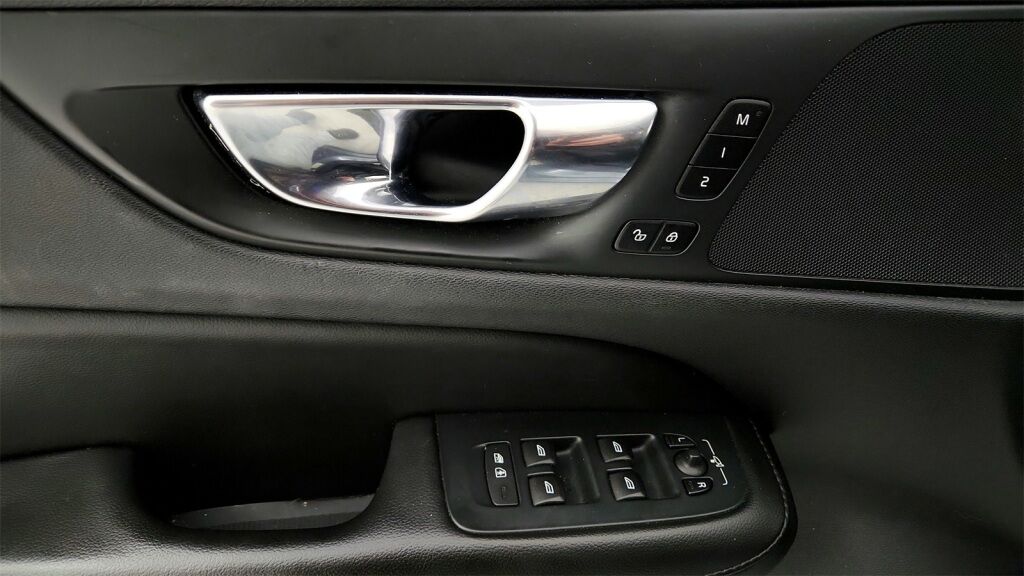 2019 Volvo S60 T6 Momentum Laurel MD