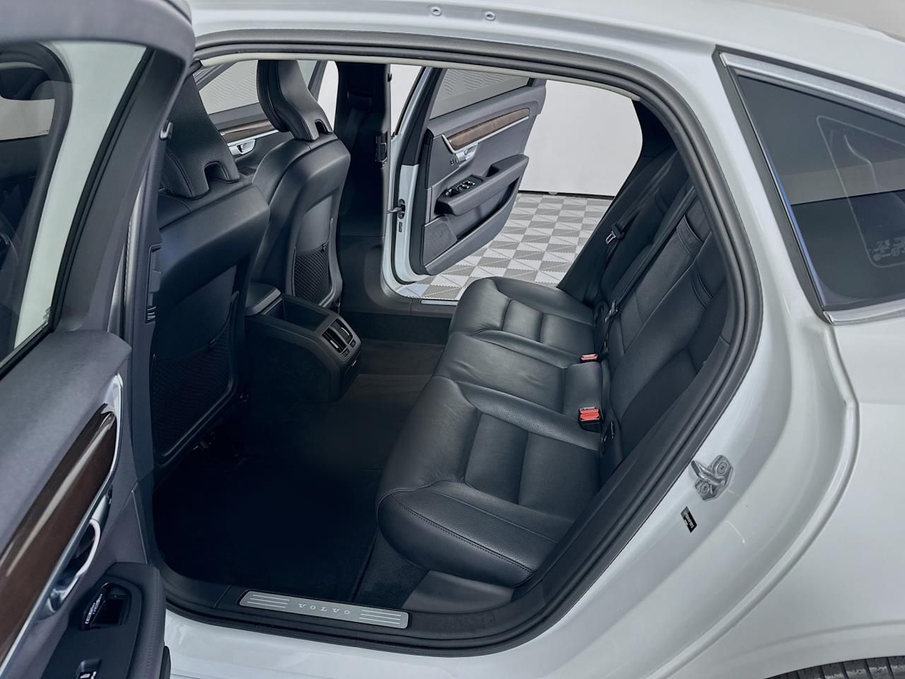 2019 Volvo S90 T5 Momentum Tacoma WA