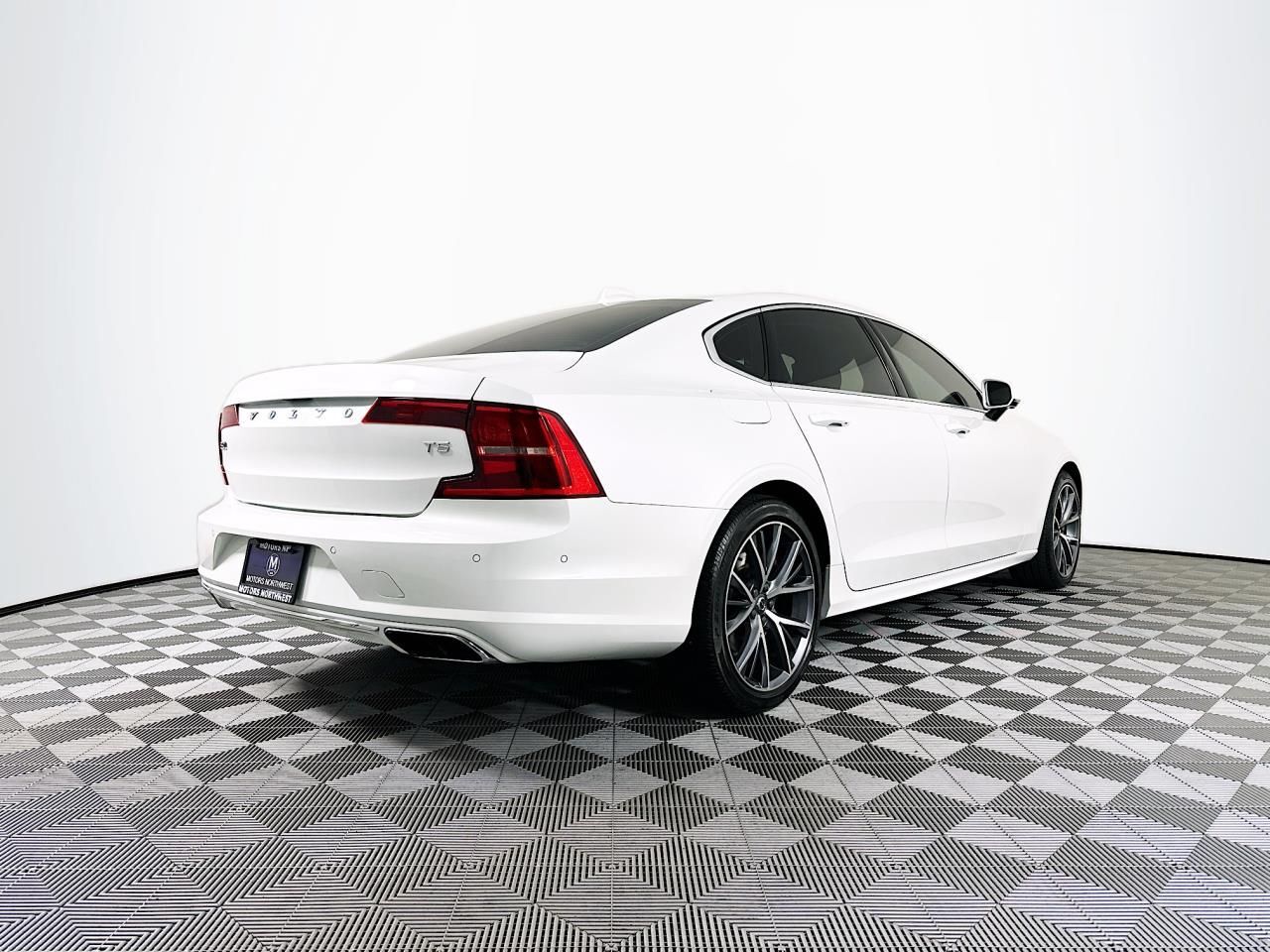 2019 Volvo S90 T5 Momentum Tacoma WA