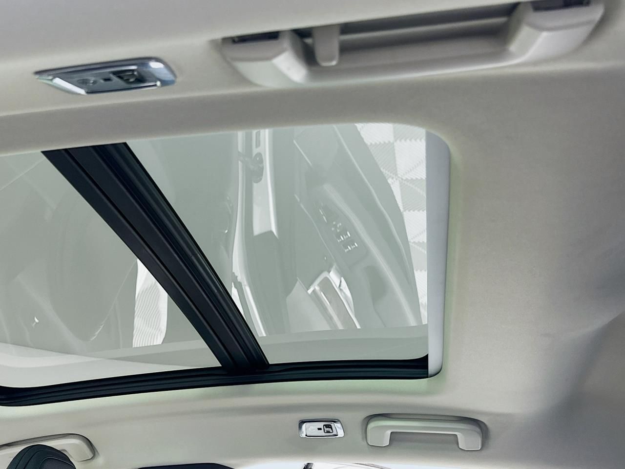 2019 Volvo S90 T5 Momentum Tacoma WA