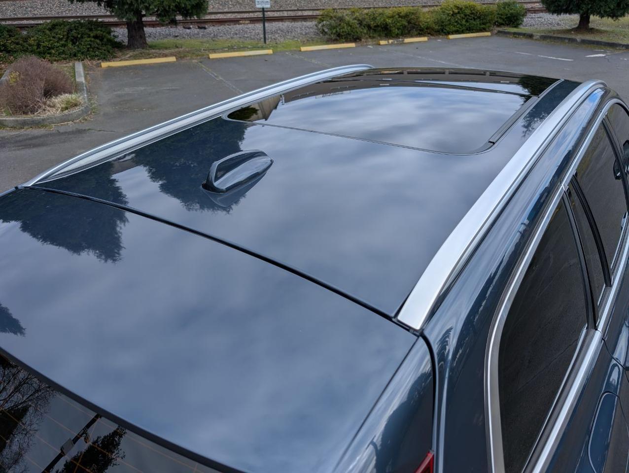 2019 Volvo V60 T6 AWD Inscription | Bowers & Wilkins Premium Audio, Adaptive Suspension & Climate Comfort Seats Portland OR