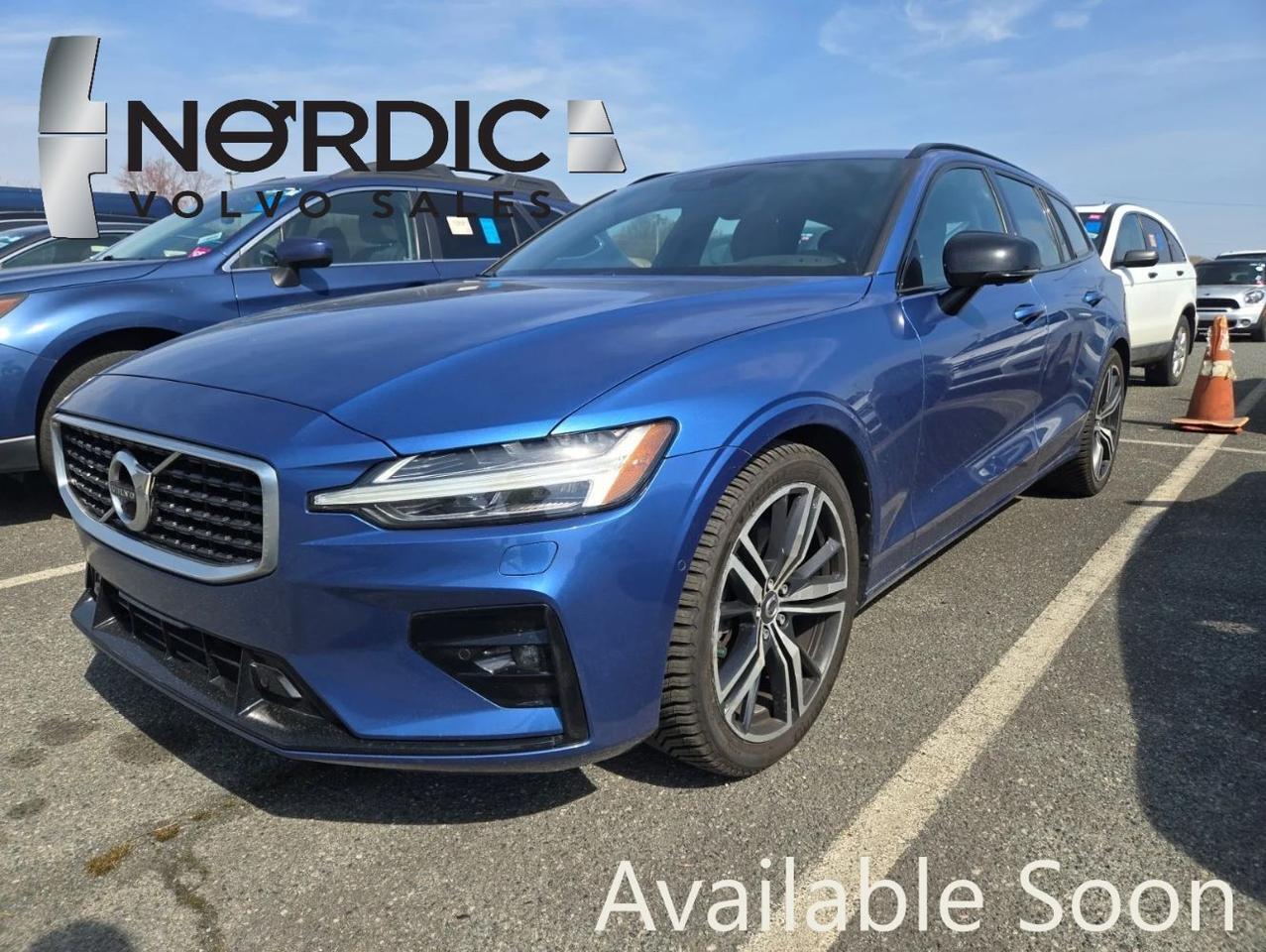 2019 Volvo V60 T6 AWD R-Design | 316hp, HK Premium Audio * Portland OR
