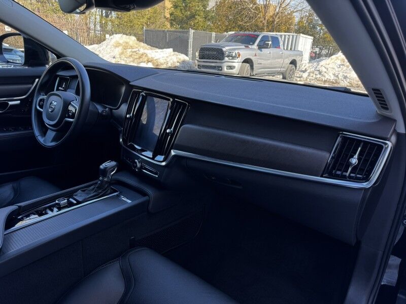 2019 Volvo V90 Cross Country Willow Grove PA