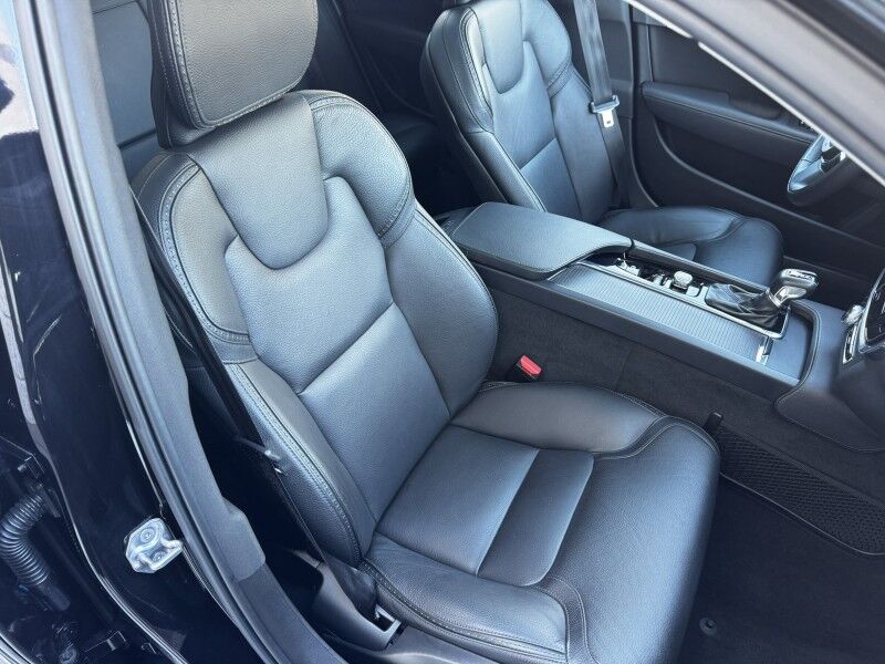 2019 Volvo V90 Cross Country Willow Grove PA