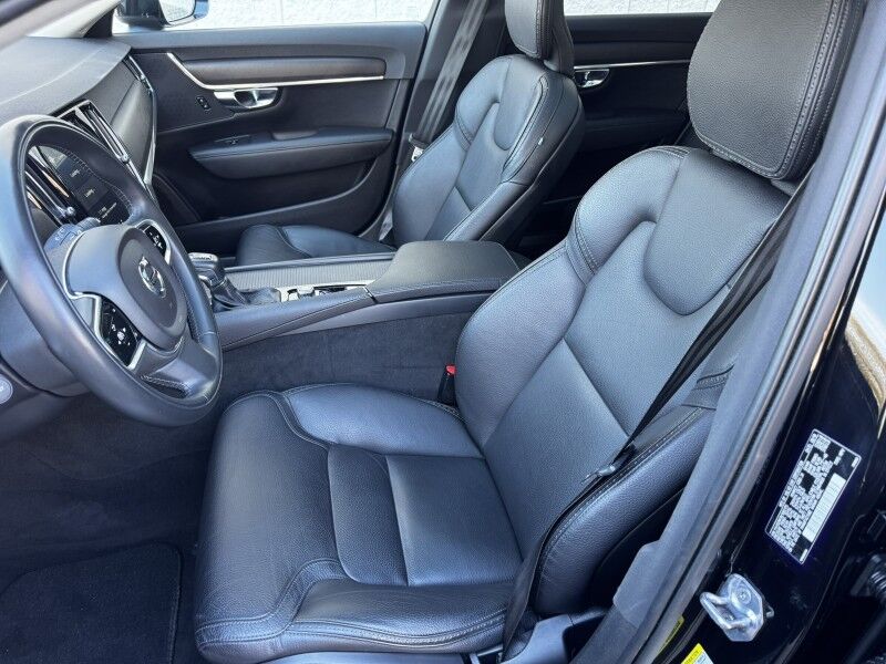 2019 Volvo V90 Cross Country Willow Grove PA