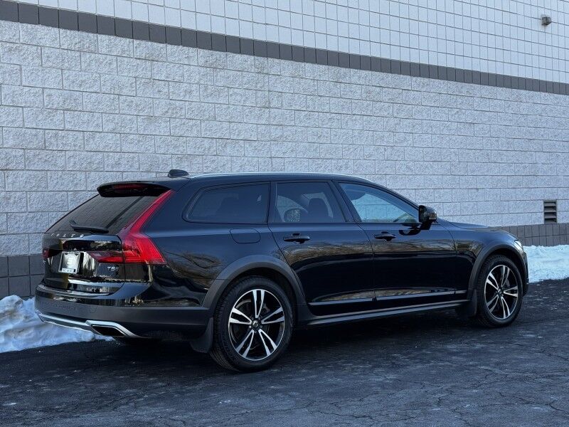 2019 Volvo V90 Cross Country Willow Grove PA