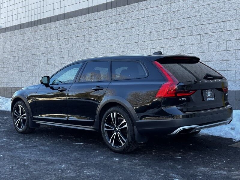 2019 Volvo V90 Cross Country Willow Grove PA