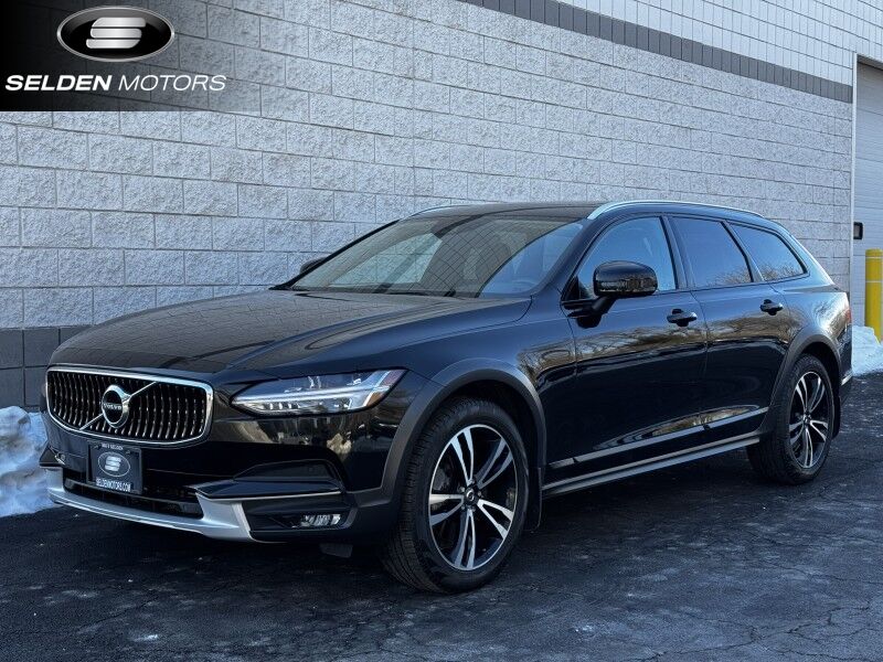 2019 Volvo V90 Cross Country