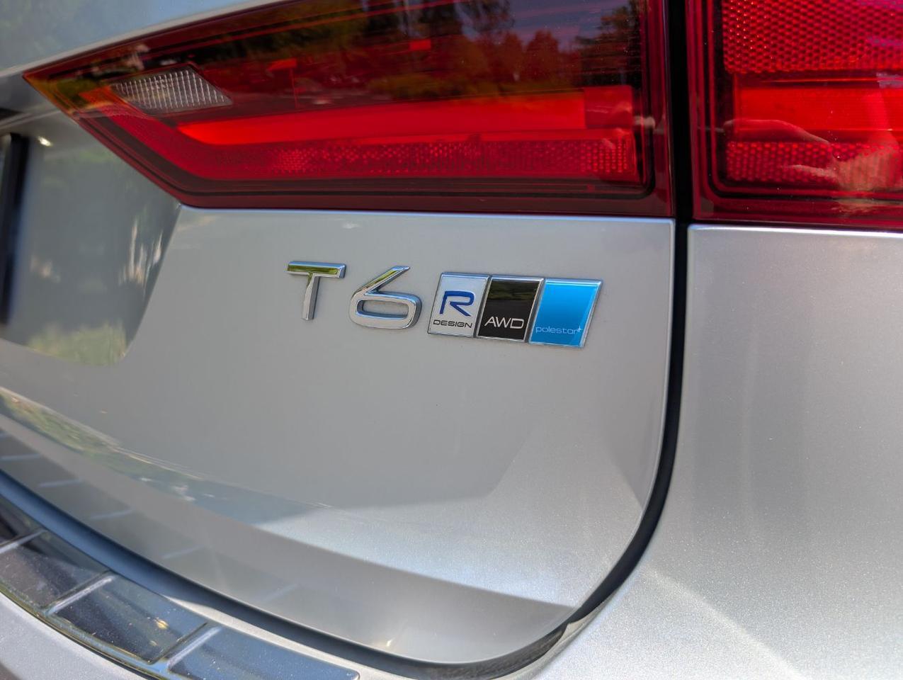 2019 Volvo V90 T6 AWD R-Design | 330hp, Harman Kardon, Pilot Assist, 360 Cam, Head Up Display & Air Suspension Portland OR