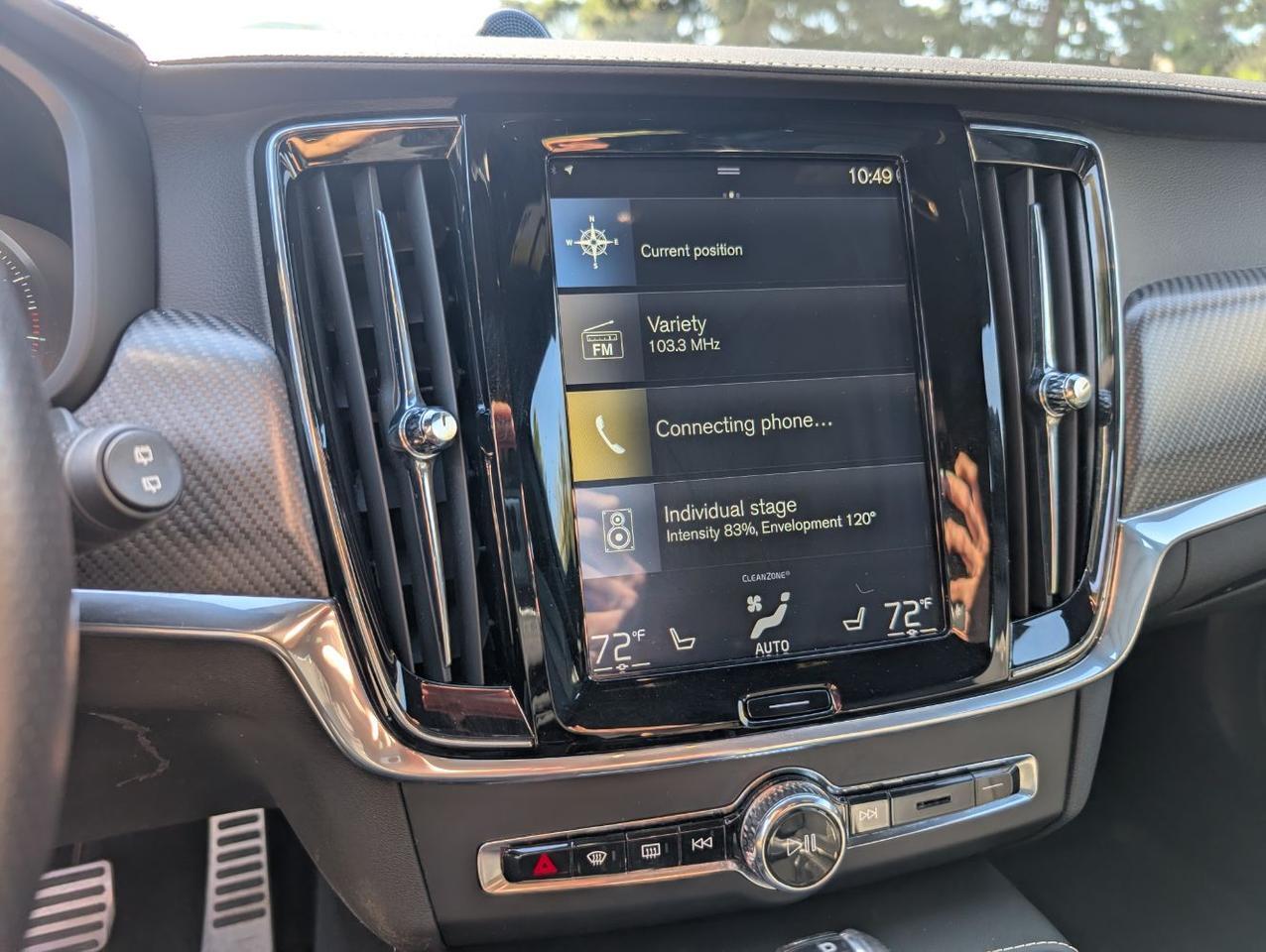 2019 Volvo V90 T6 AWD R-Design | Bowers & Wilkins Premium Audio, Pilot Assist, Head Up Disp, 4 Heated Seats & Wheel Portland OR