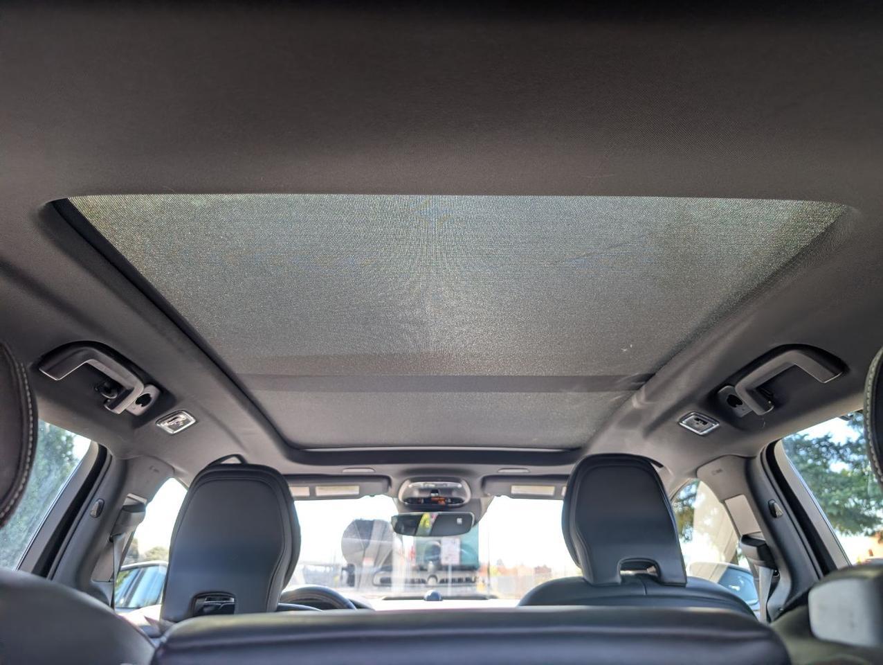 2019 Volvo V90 T6 AWD R-Design | Bowers & Wilkins Premium Audio, Pilot Assist, Head Up Disp, 4 Heated Seats & Wheel Portland OR