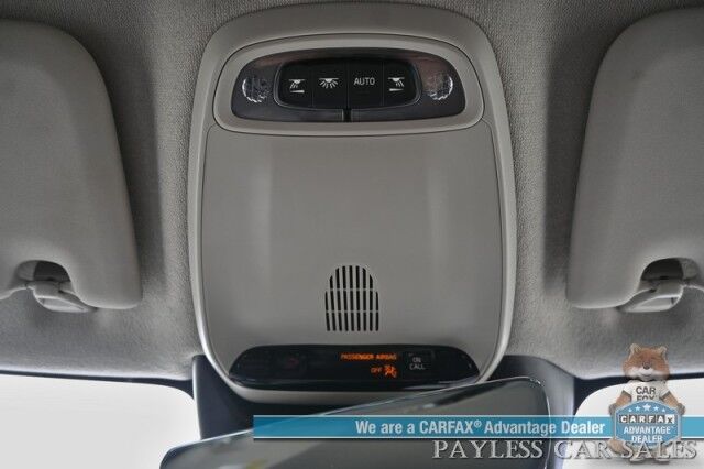 2019 Volvo XC40 Momentum / AWD / Vision Pkg / Power & Heated Leather Seats / Heated Steering Wheel / Lane Departure & Blind Spot Alert / Apple CarPlay & Android Auto / Back Up Camera / Front & Rear Park Assist / 31 MPG Anchorage AK