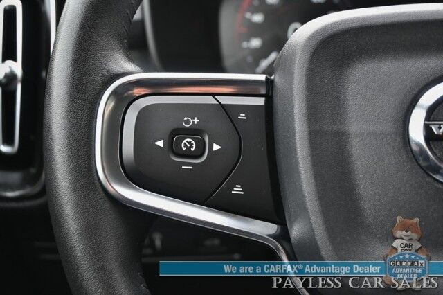2019 Volvo XC40 Momentum / AWD / Vision Pkg / Power & Heated Leather Seats / Heated Steering Wheel / Lane Departure & Blind Spot Alert / Apple CarPlay & Android Auto / Back Up Camera / Front & Rear Park Assist / 31 MPG Anchorage AK